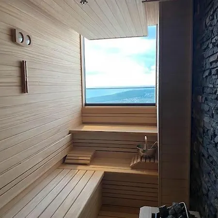 Grand Sapphire 107 Amazing 1 Bedroom By Myguest Cyprus