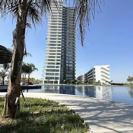 Grand Sapphire 107 Amazing 1 Bedroom By Myguest Cyprus