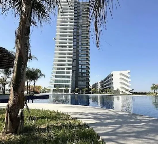 Grand Sapphire 107 Amazing 1 Bedroom By Myguest Cyprus