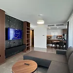 Grand Sapphire Luxury Residences 7 By Myguest Cyprus