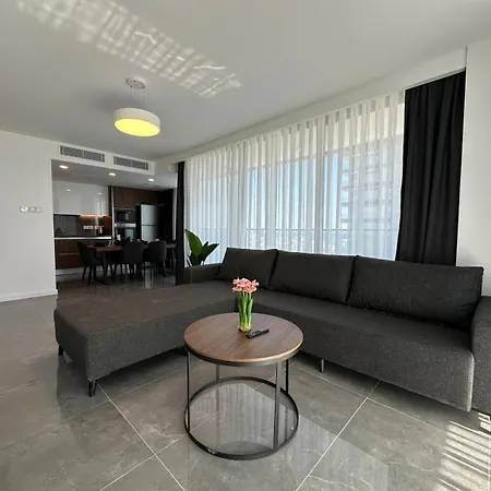Grand Sapphire Luxury Residences 7 By Myguest Cyprus *